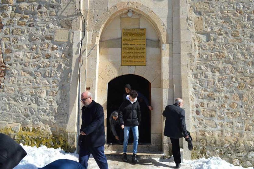 Depremde, Harput Ulu Camiinin eğri minaresi yıkılmadı