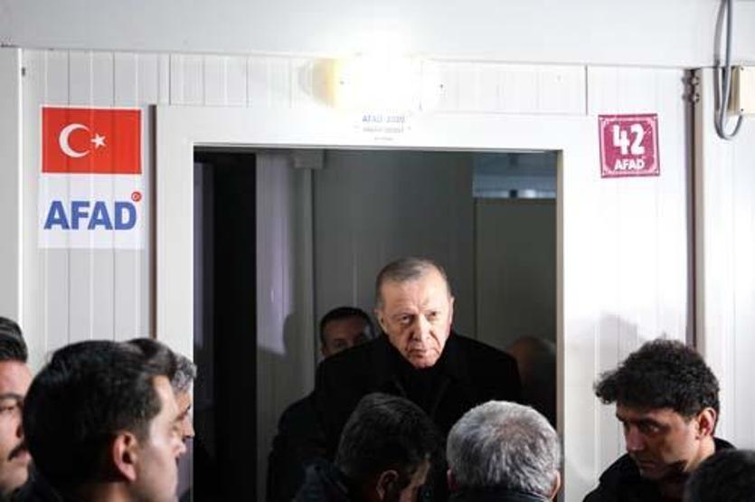 Cumhurbaşkanı Erdoğan ve MHP lideri Bahçeli, konteyner kenti ziyaret etti