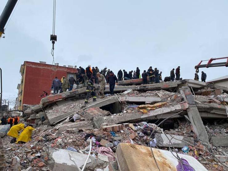 Deprem bölgesinde yeni travmalar yaşanabilir 9 kritik belirti