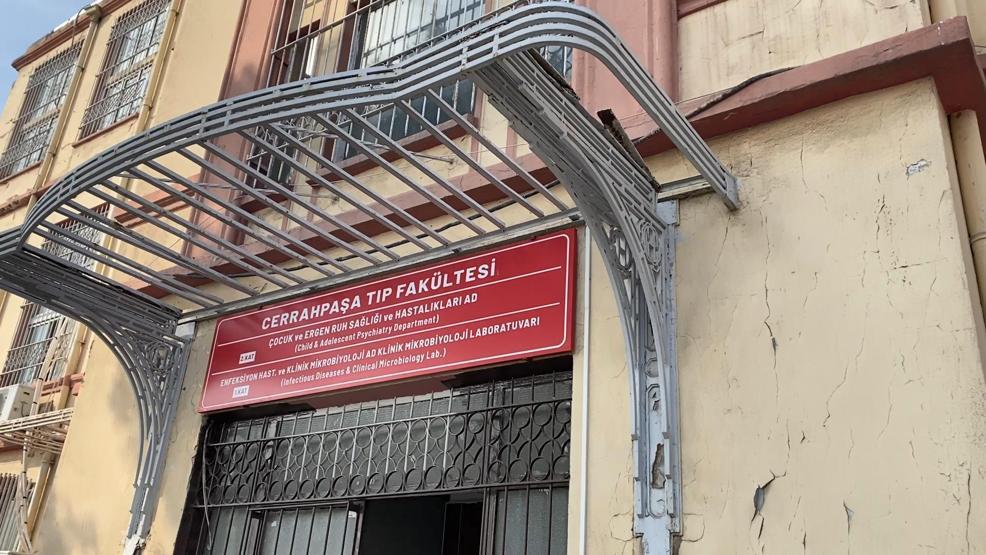 Cerrahpaşa ve ÇAPAda deprem korkusu Endişelendiren görüntüler