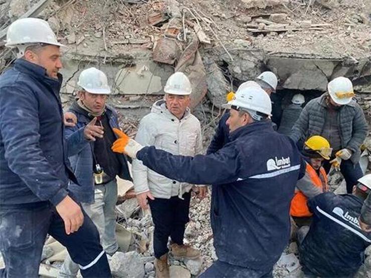 Oğuzhan Koçtan Demet Özdemire duygusal kutlama