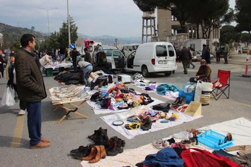 Bu pazara gelen insanlar geçmişe yolculuk yapıyor