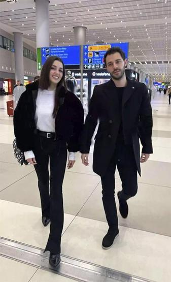 Hande Erçel ve Hakan Sabancı çiftinden aşk itirafı