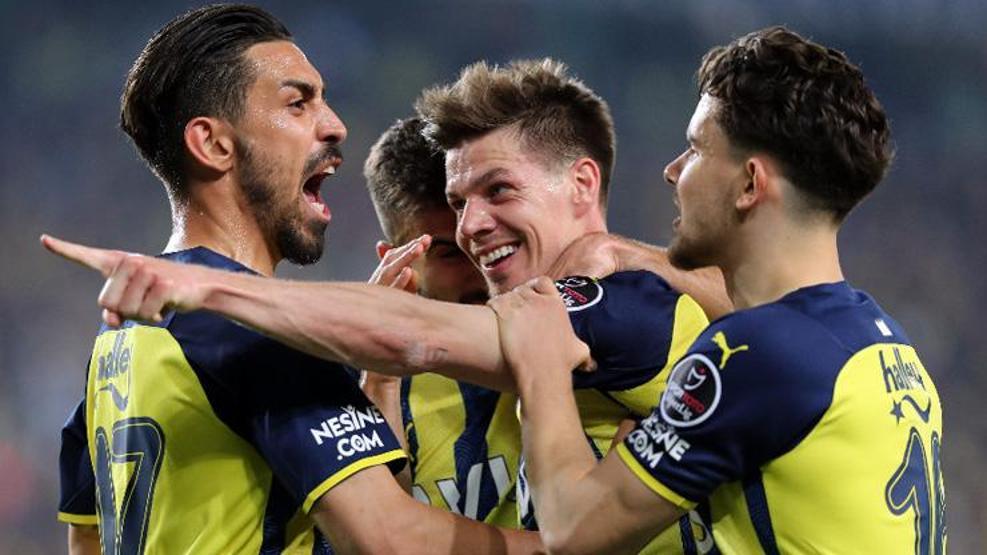 Fenerbahçe 3.5 milyon euroya almıştı... Bedava Beşiktaşa gidiyor