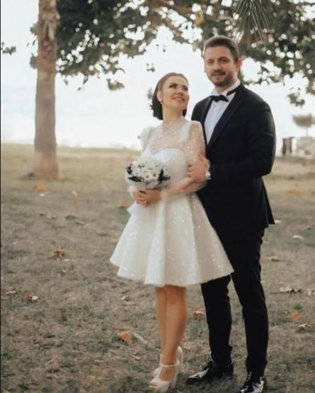 Lara ile Mehdi Karimi evlendi