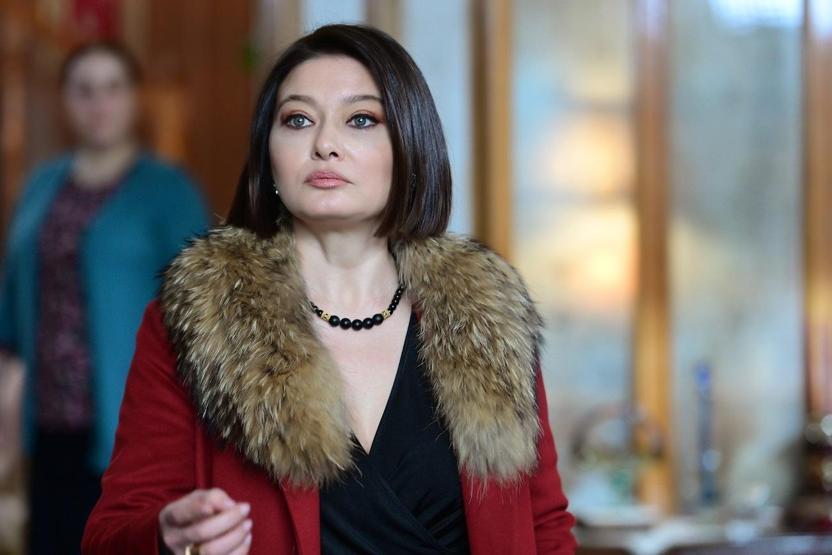 Kübra Doğru Ünlü yazdı Gerçek Bir Aşk dizisi olan “Veda Mektubu her pazartesi “Kanal D” de