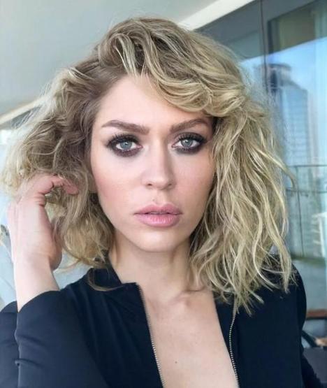 Hazal Türesana dolandırıcılık şoku