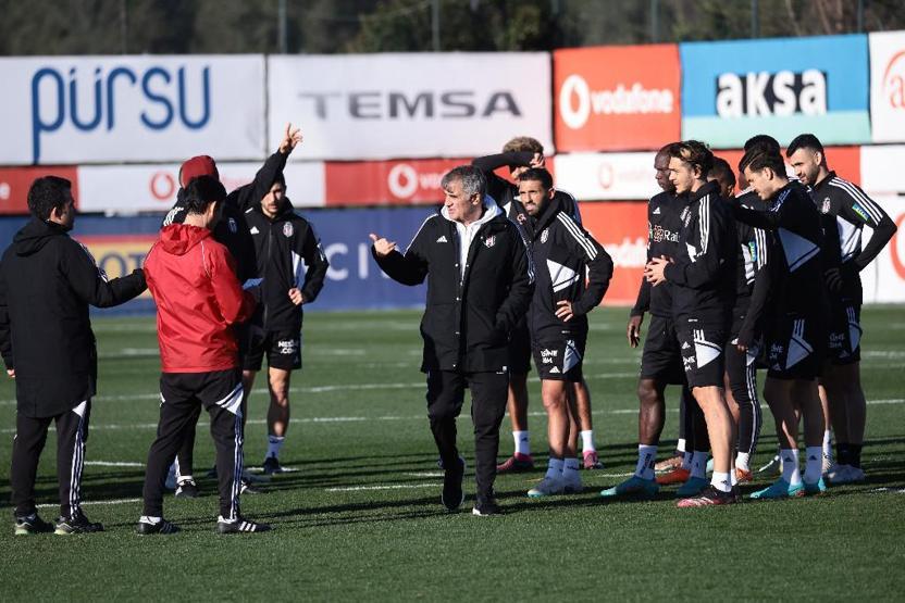 Beşiktaşın idmanda sürpriz misafirleri vardı