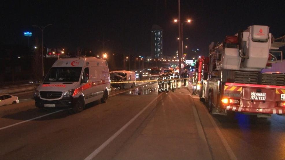 Bağcılarda refüjü aşan ehliyetsiz sürücü facia yaşattı: 1 ölü, 2 yaralı