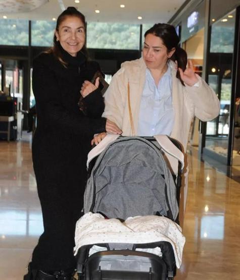 Derya Tuna gazetecileri güldürdü
