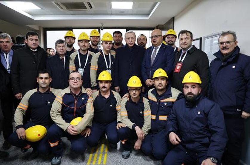 Cumhurbaşkanı Erdoğan, Balıkesirde depremzedelerle bir araya geldi