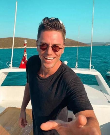 Survivor Anıl Tetik nişanlandı