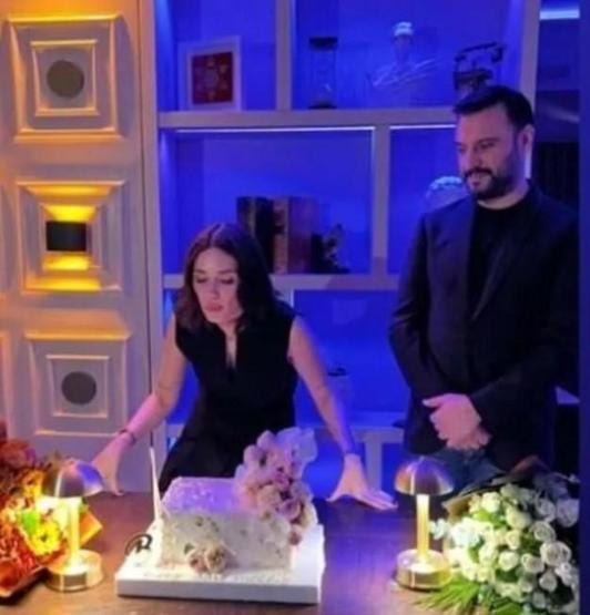 Alişandan eşi Buse Varola doğum günü sürprizi