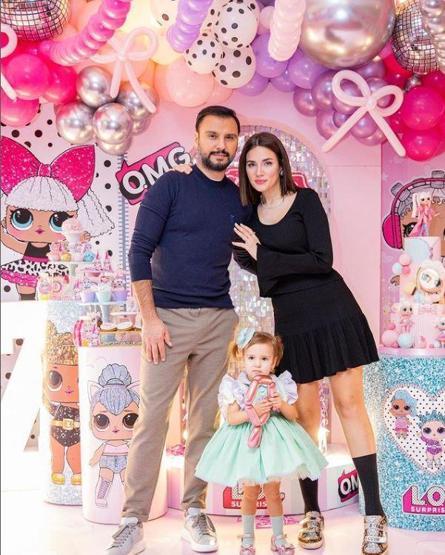 Alişandan eşi Buse Varol’a erken doğum günü kutlaması