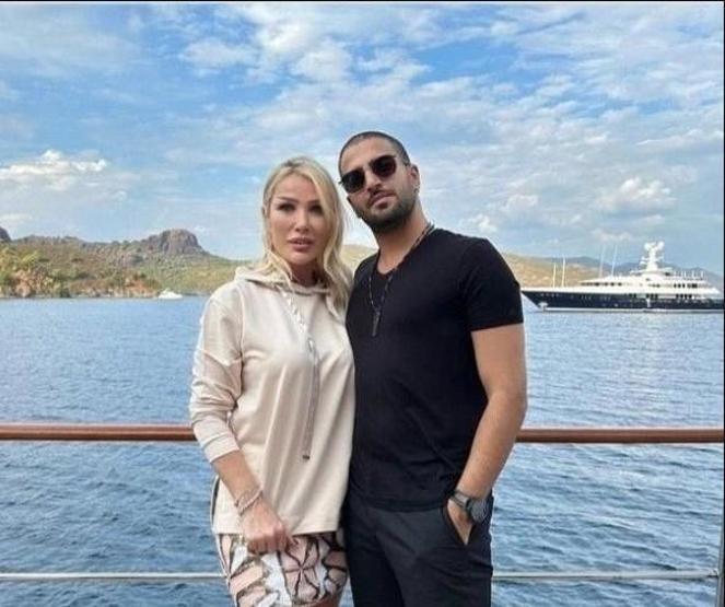 Seda Sayan’ın kulağına ne oldu Taktığı işitme cihazı korkuttu