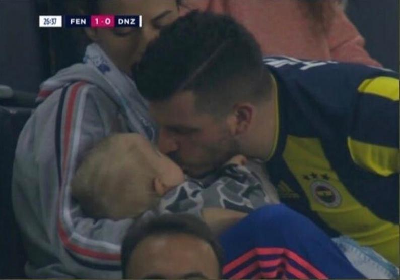 Futbol sahalarının en ilginç anları