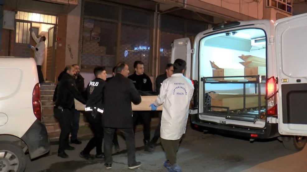 Her satırı kan dondurdu Taşla öldürüp buzdolabına koydu