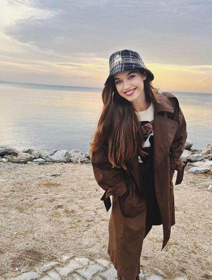 Afra Saraçoğlu’nun sahur pozu şoke etti