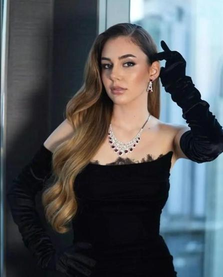 Berfu Yenenler estetik iddialarına yanıt verdi