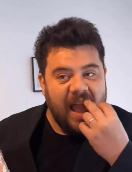 Berfu ve Eser Yenenlerden eriğe altın benzetmesi