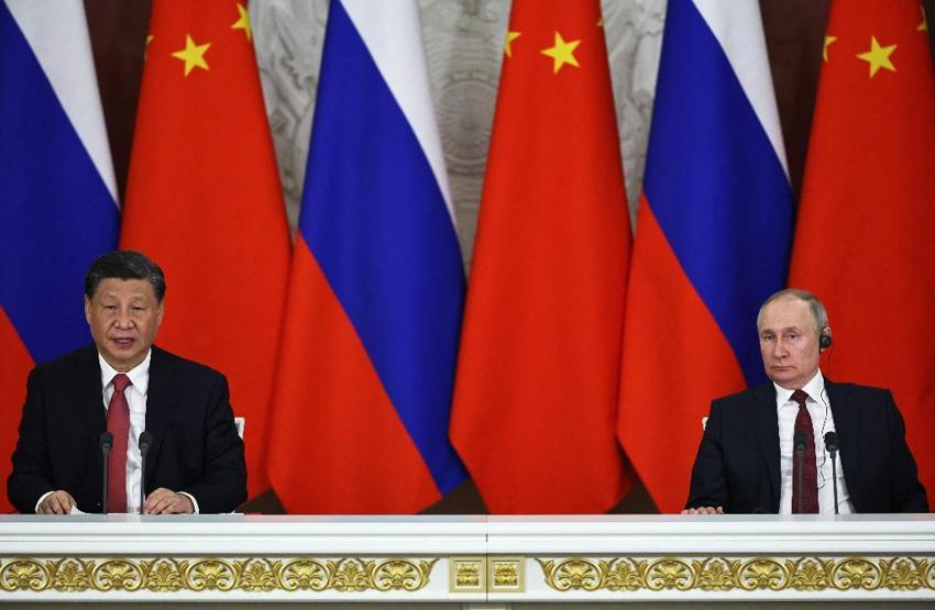 Putin: Çin ile askeri ittifak oluşturmuyoruz