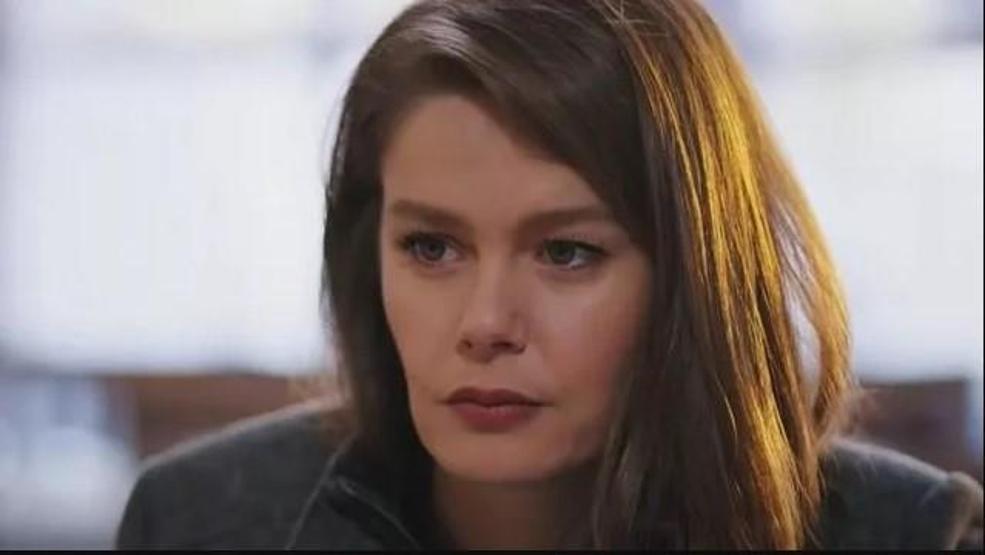 Burcu Biricike büyük övgü Nazar boncuğu koydu