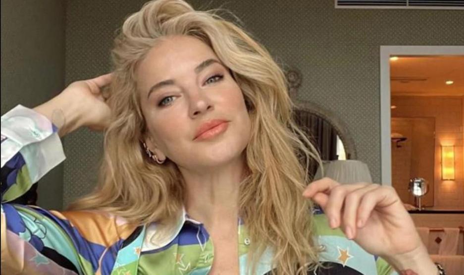 Burcu Esmersoy, Hataylı bir aileye kucak açtı