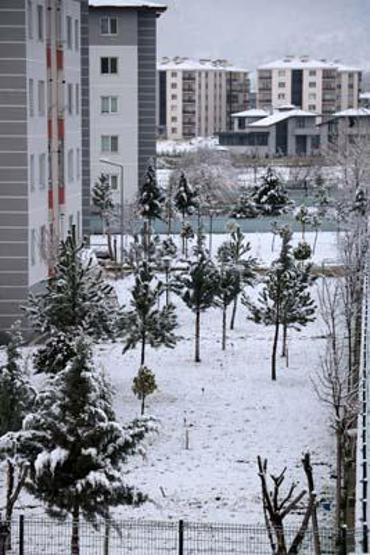 56 kent için sarı ve turuncu kod verilmişti: İstanbul ve Ankara dahil bazı illerde Mart karı sürprizi...