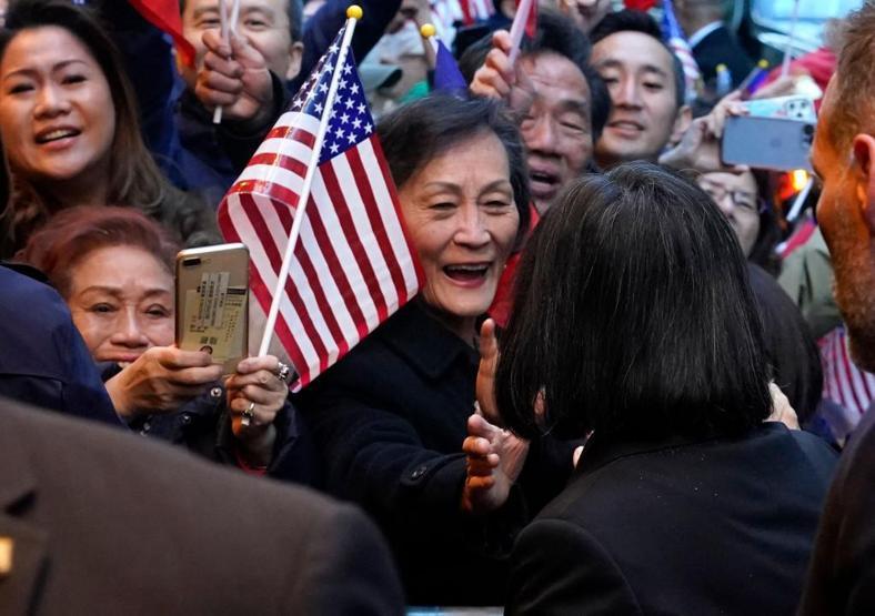 Bir yanda destek, diğer yanda protesto: Tayvan lideri New Yorkta böyle karşılandı
