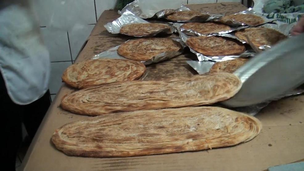 Bir yıl boyunca bu lezzeti bekliyorlar Taş fırında pişiyor damakları çatlatıyor