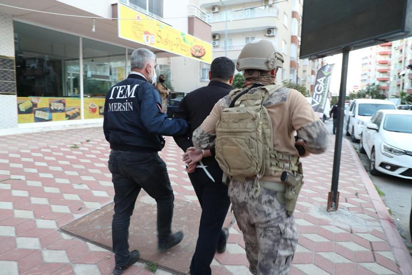 Mersinde DEAŞ operasyonu: 8 gözaltı