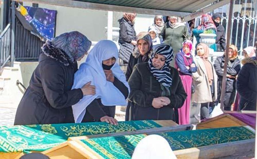 Elazığdaki aile katliamı: Son yolculuklarına uğurlandılar