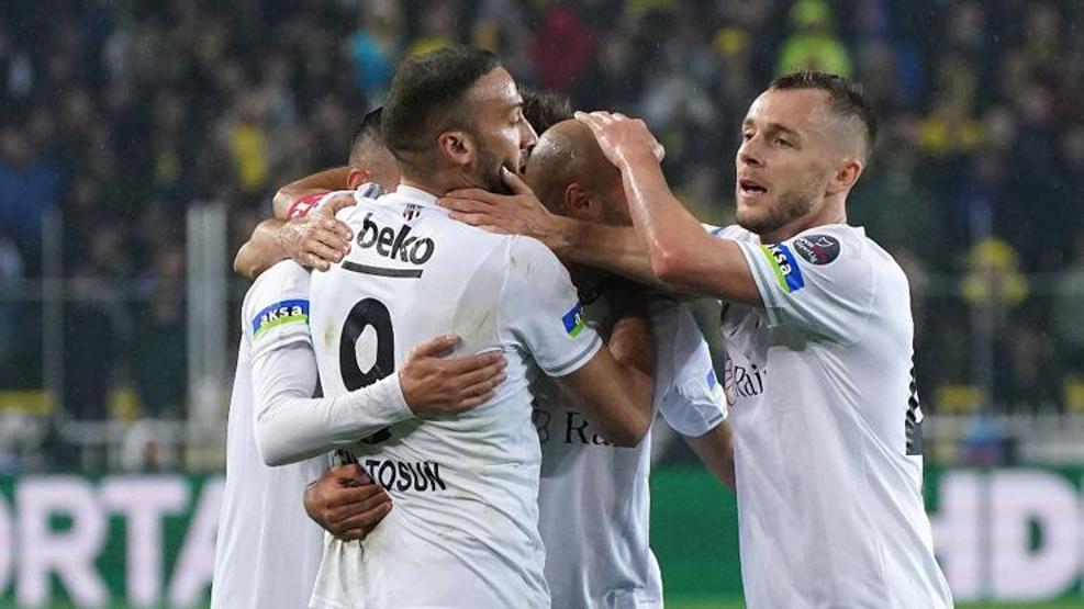 Cenk Tosun, Arda Gülere sahip çıktı: Tertemiz bir çocuk