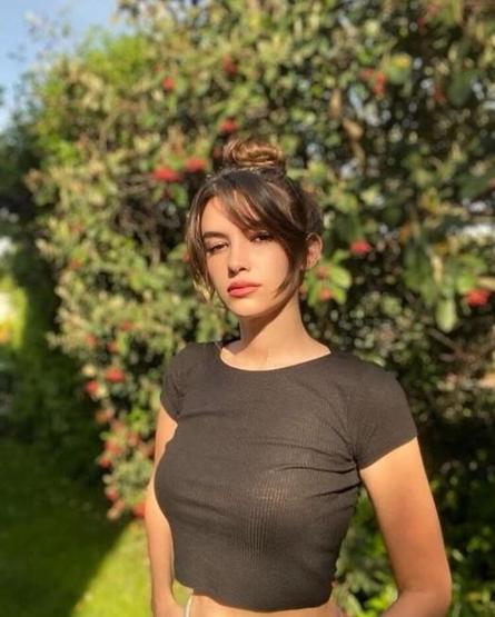 Leyla Lydia Tuğutlu, oğlunu paylaştı