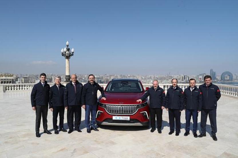 Azerbaycan Cumhurbaşkanı Aliyev de Toggu teslim aldı
