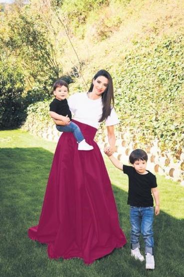 Arda Turan ve Aslıhan Doğan Turan çocukları için kesenin ağzını açtı
