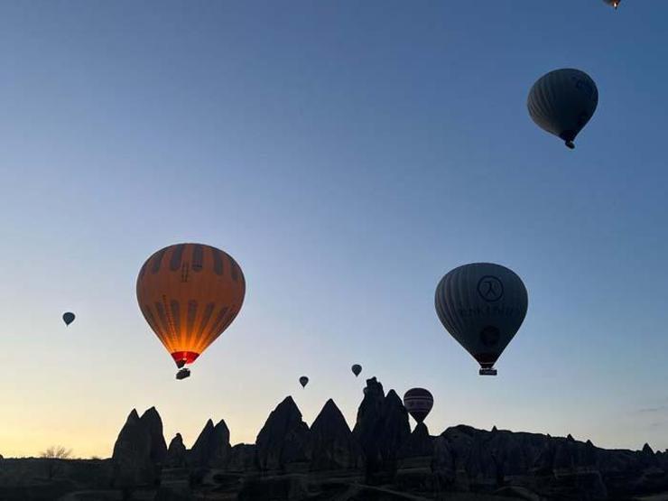 Kapadokya’yı 18 bin turist gökyüzünden izledi