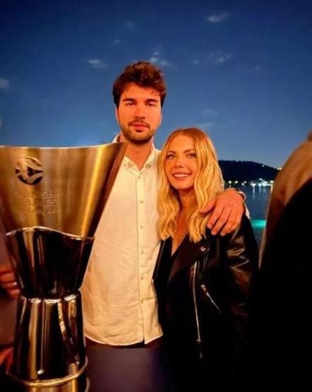 Eda Ecenin nikah şahidi olacağı iddia edilmişti Açıklama geldi