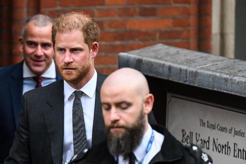 Prens Harry, İngiltere Kralı II. Charlesın taç giyme törenine katılacak