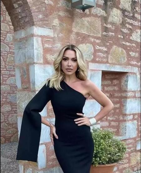 Hadise: Kimse üzerimden prim yapmasın