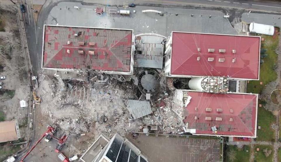 89 kişiye mezar olmuştu: Galeri Sitesinin müteahhidinden kan donduran ifade