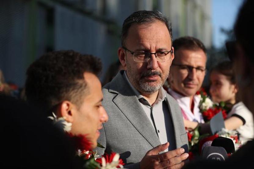 Bakan Kasapoğlu: Türkiye sporda altyapı devrimini gerçekleştirdi