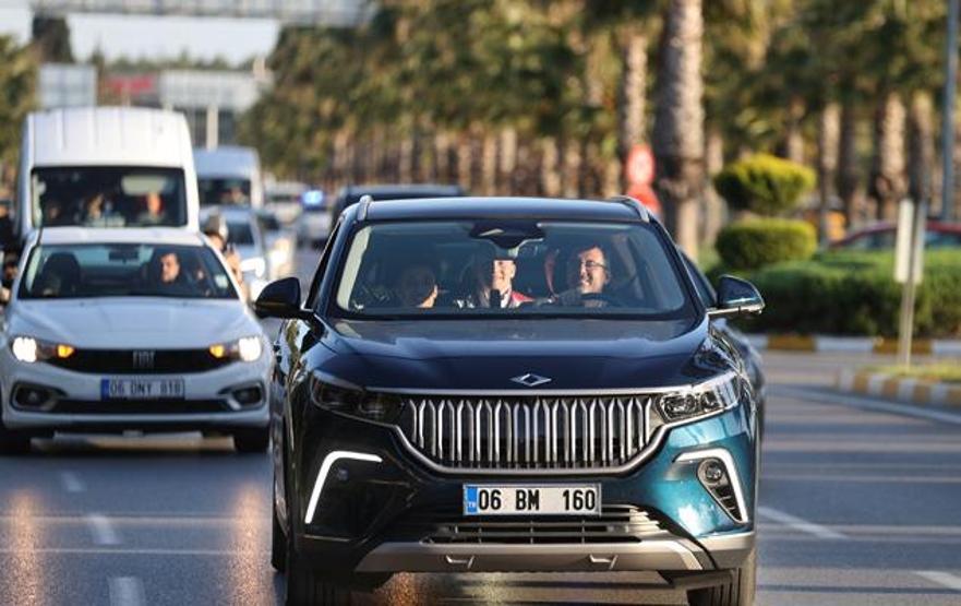 Bakan Kasapoğlu: Türkiye sporda altyapı devrimini gerçekleştirdi