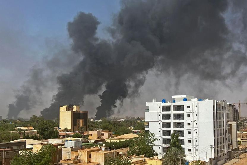 Sudan’da iç savaş riski büyüyor: Generallerin güç savaşı