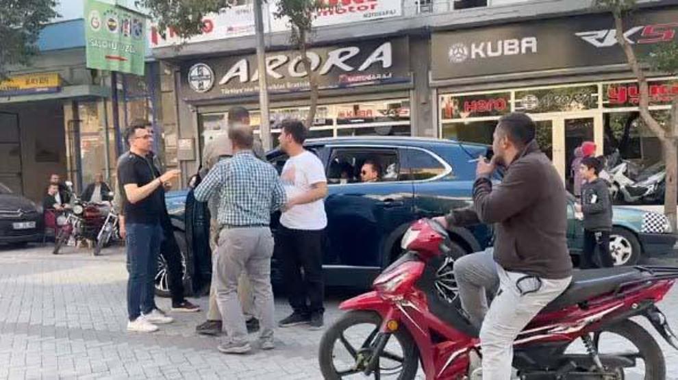 Bakan Kasapoğlu, Turgutluya Togg ile geldi
