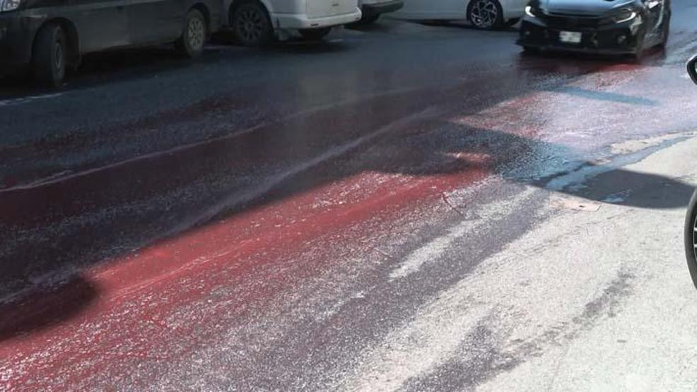 Bayrampaşada kırmızı sıvı endişesi