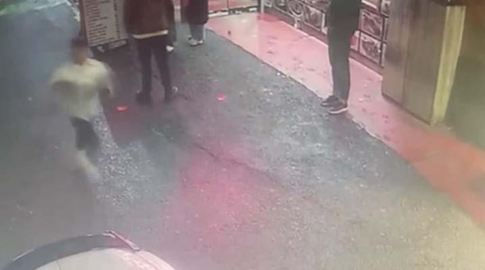 İstanbul’da “banka oturma” cinayeti: Sevgilisinin yanında kalbinden bıçaklandı