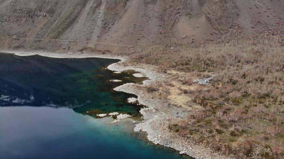 Yolu açılan doğa harikası Nemrut Krater Dağı’na ziyaretçi akını