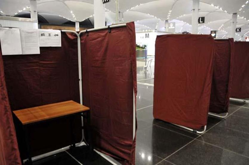 Türk vatandaşları bugün oy vermeye başladı: İlk oy Sidneyden