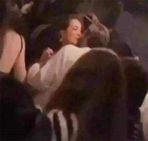 Kadir Doğulu ve Neslihan Atagül ihanet iddiaları sonrası el ele görüntülendi